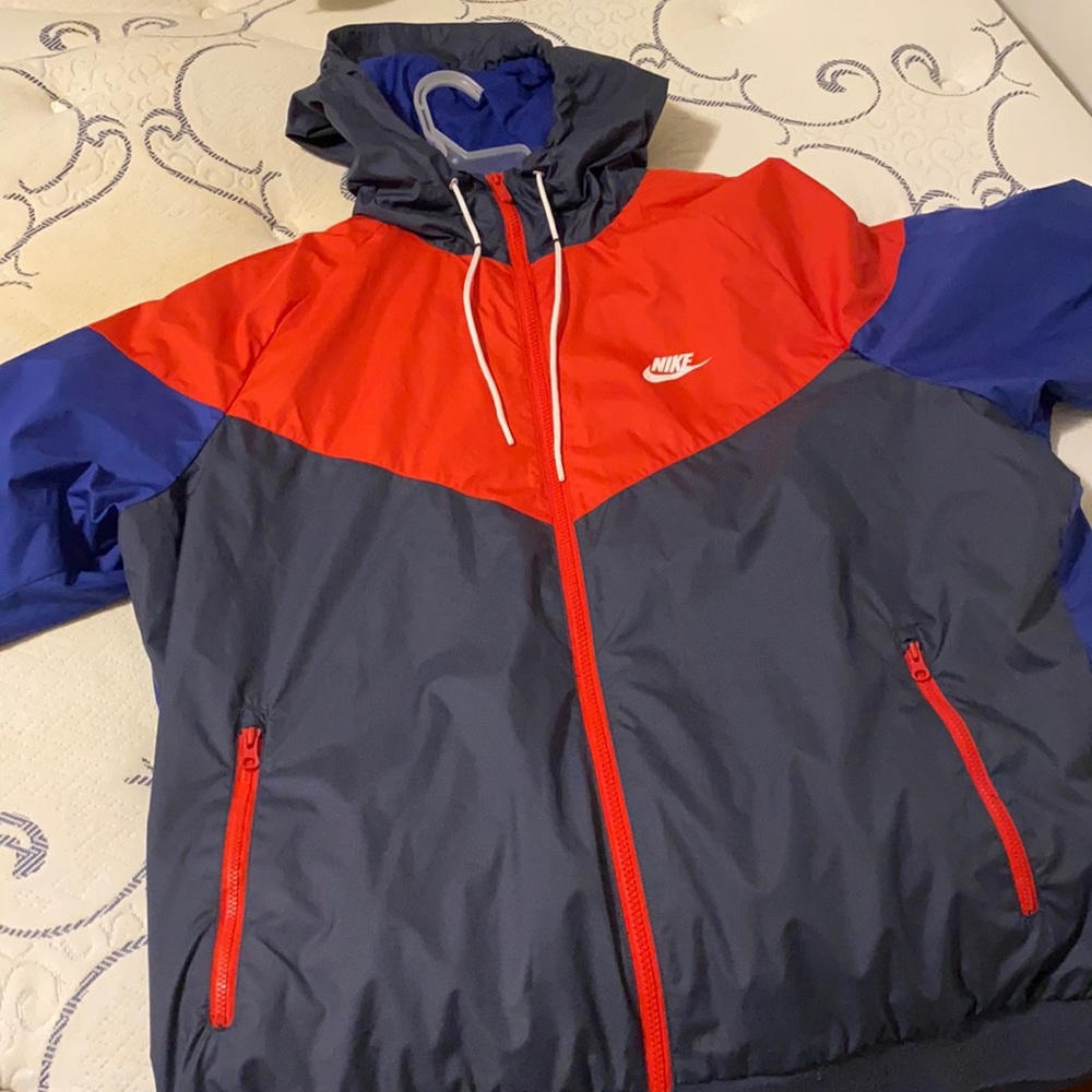 Nike windbreaker